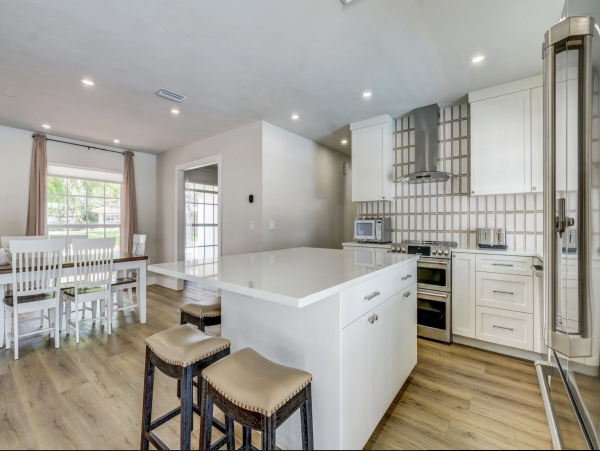 Bradenton Estate Home Main House & Guest House Private Luxury