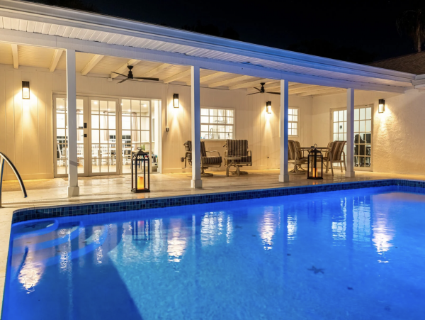 Bradenton Estate Home Main House & Guest House Private Luxury
