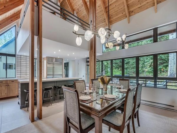 Ski-in Ski-out Four Bedroom Vacation Home in Snowmass Village