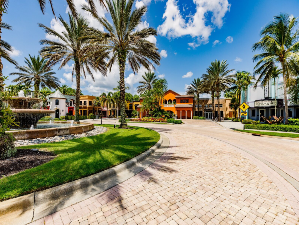 Beautiful Naples Vacation Rental for Families