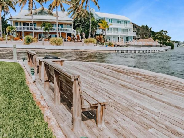 Siesta Key Vacation Condo Walk to Beach