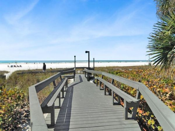 Siesta Key Vacation Condo Walk to Beach