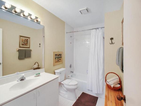 Siesta Key Vacation Condo Walk to Beach