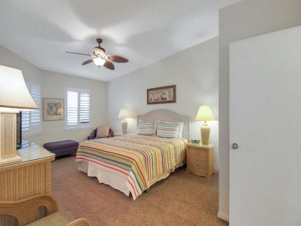 Siesta Key Vacation Condo Walk to Beach