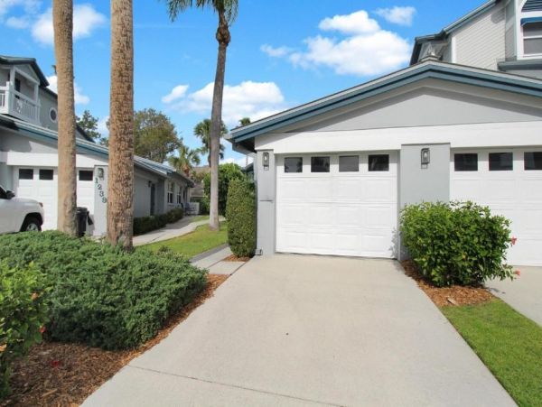 Siesta Key Vacation Condo Walk to Beach