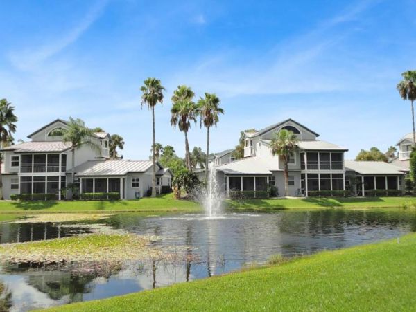Siesta Key Vacation Condo Walk to Beach