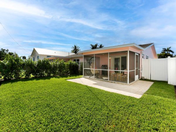 Beautiful Naples Vacation Rental for Families