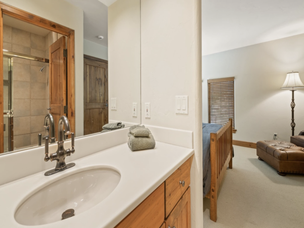 Beaver Creek Vacation Home Five Bedroom