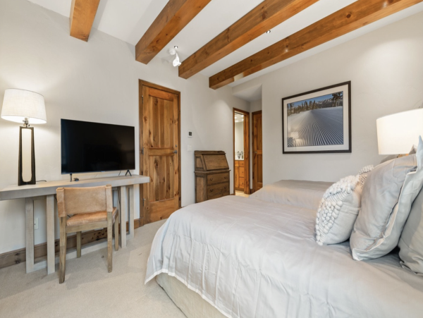 Beaver Creek Vacation Home Five Bedroom