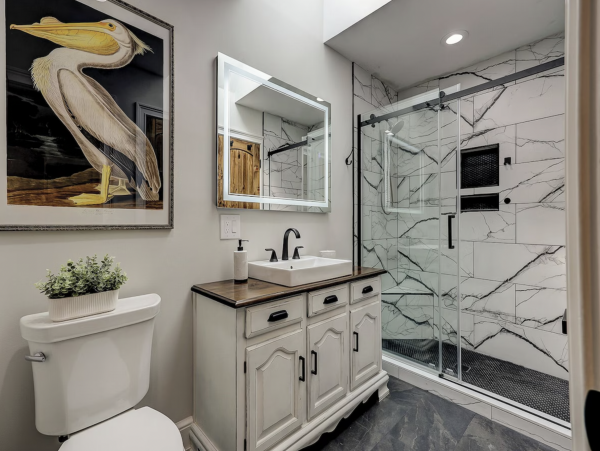 This Magnificent 2nd Row Pool Home 1 Mim Walk Beach