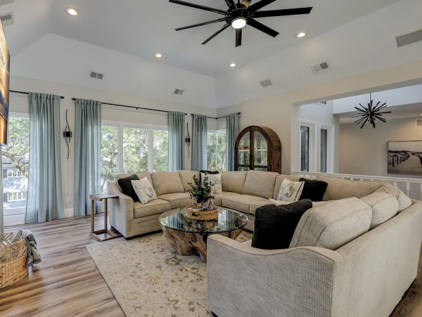 This Magnificent 2nd Row Pool Home 1 Mim Walk Beach