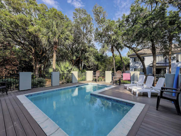 This Magnificent 2nd Row Pool Home 1 Mim Walk Beach