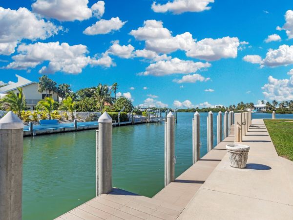 Beautiful Marathon Vacation Home with 5 Bedrooms & Indoor Pool