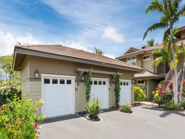 Coastal Getaway with 3 Bedrooms & Amazing Views