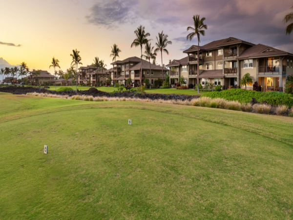 Coastal Getaway with 3 Bedrooms & Amazing Views
