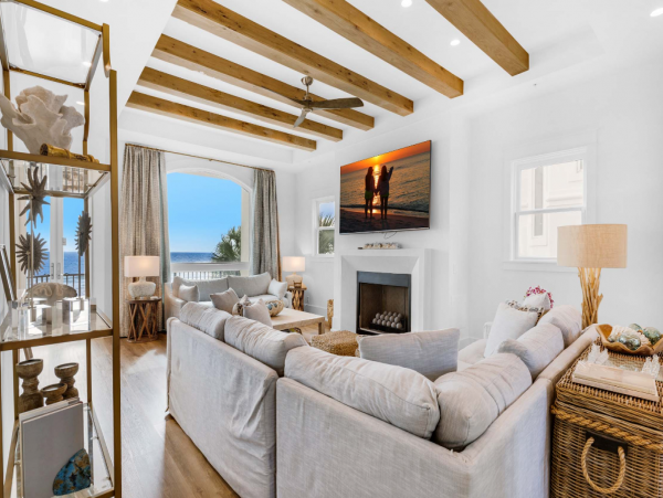 Full Ocean View from this Gorgeous Vacation Home