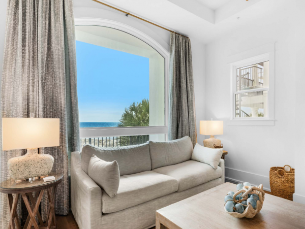 Full Ocean View from this Gorgeous Vacation Home