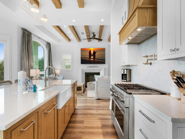Full Ocean View from this Gorgeous Vacation Home