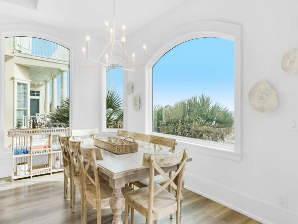 Full Ocean View from this Gorgeous Vacation Home