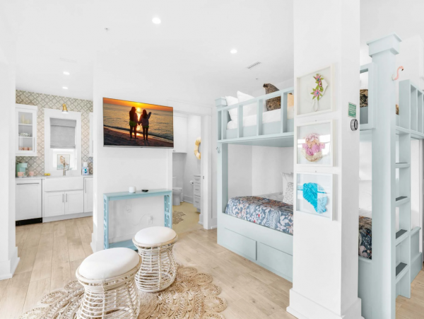 Full Ocean View from this Gorgeous Vacation Home
