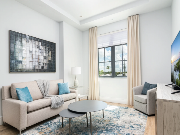 Naples One Bedroom Vacation Rental Walk to the Beach
