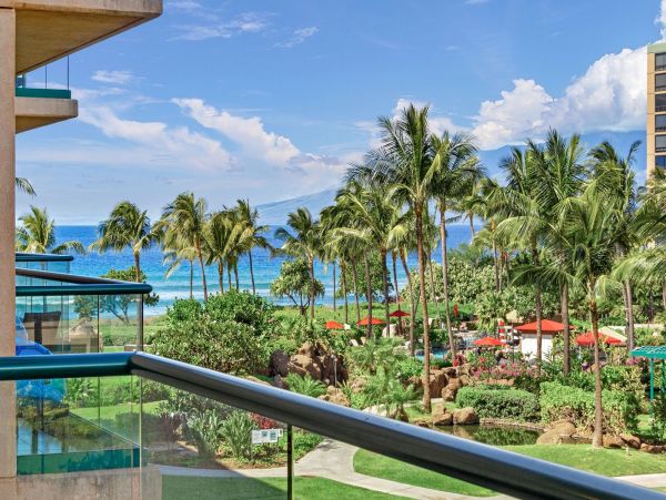 Three Bedroom Ocean View Vacation Rental in Kaanapali