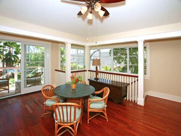 Beachfront Vacation Rental with 6 Bedrooms Plus Cottage