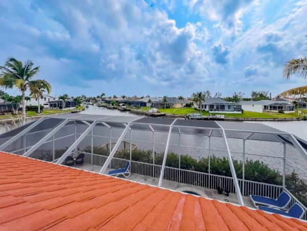 Luxurious Vacation Rental in Cape Coral Perfect Family Getaway