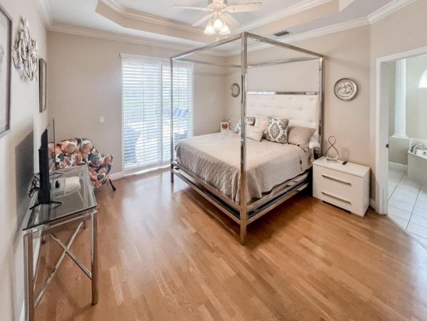 Luxurious Vacation Rental in Cape Coral Perfect Family Getaway