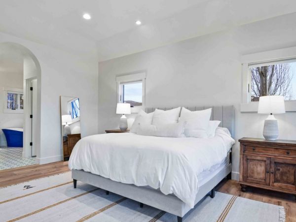 Park City Seven Bedroom Vacation Home with Mountain View