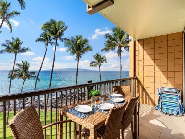 Two Bedroom Oceanfront Vacation Rental in Wailea