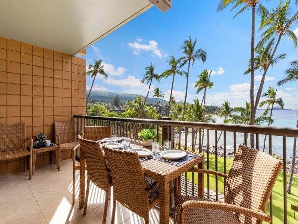 Two Bedroom Oceanfront Vacation Rental in Wailea