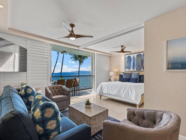 Two Bedroom Oceanfront Vacation Rental in Wailea