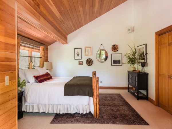 Six Bedroom Vacation Rental in Park City