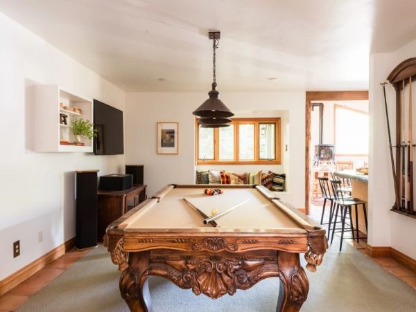 Six Bedroom Vacation Rental in Park City