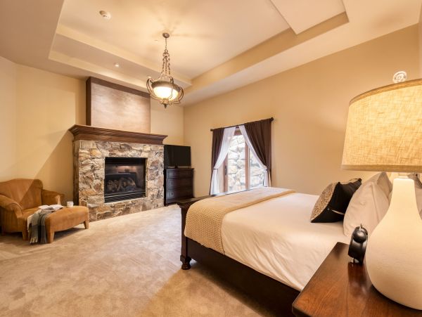 Discover the Inviting, 6-bedroom Vacation Rental in Deer Valley