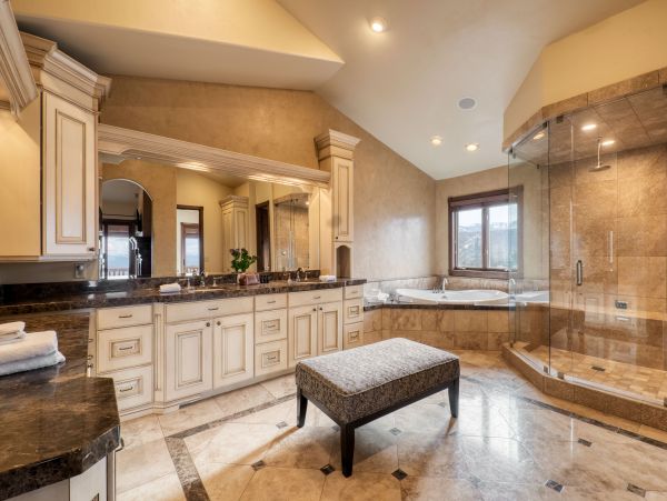 Discover the Inviting, 6-bedroom Vacation Rental in Deer Valley