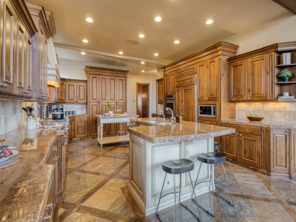 Discover the Inviting, 6-bedroom Vacation Rental in Deer Valley