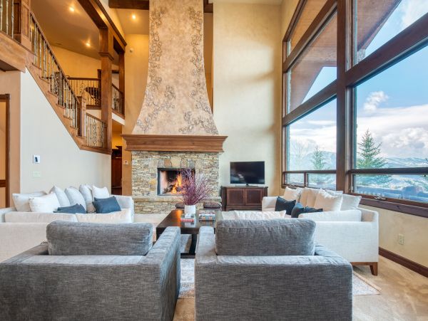 Discover the Inviting, 6-bedroom Vacation Rental in Deer Valley