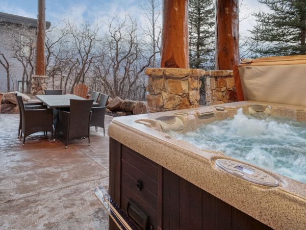 Discover the Inviting, 6-bedroom Vacation Rental in Deer Valley
