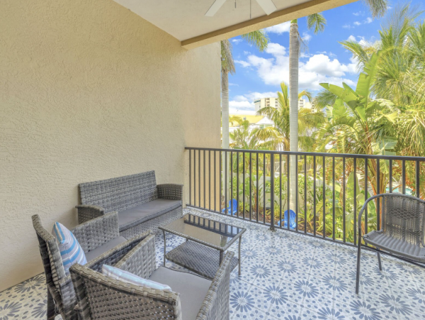 Siesta Key Vacation Rental with 8 Bedrooms Total