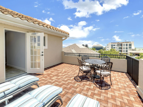 Siesta Key Vacation Rental with 8 Bedrooms Total