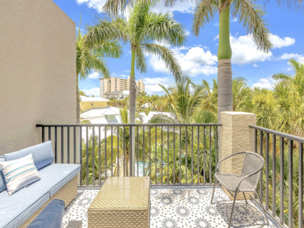 Siesta Key Vacation Rental with 8 Bedrooms Total