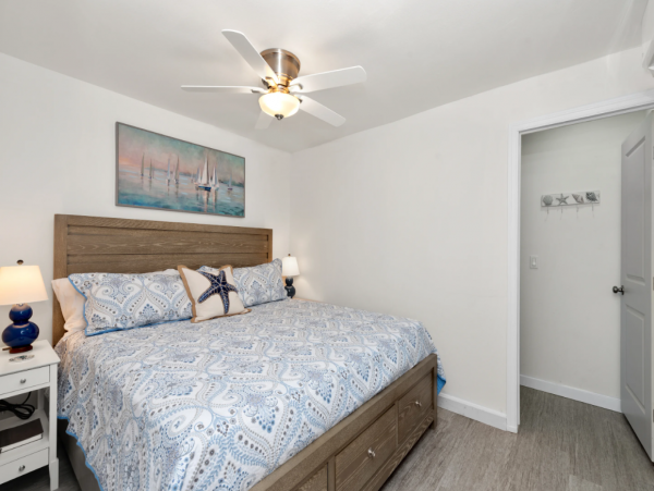 Coastal Cottage with 2 Bedrooms in Fort Myers Beach