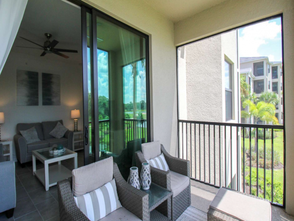 Lovely 2 Bedroom Vacation Rental with Waterfront Views