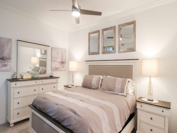 Lovely 2 Bedroom Vacation Rental with Waterfront Views