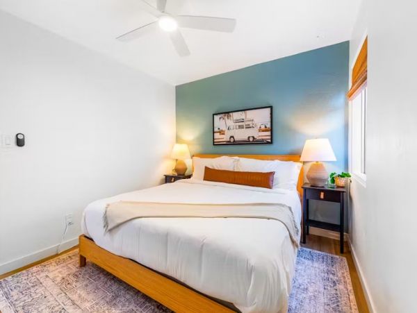 One Bedroom Waterfront Vacation Condo in Mission Beach