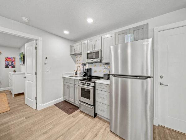 Your Idyllic Siesta Key Retreat Short Walk to Beach