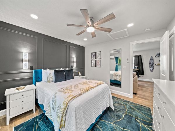 Your Idyllic Siesta Key Retreat Short Walk to Beach