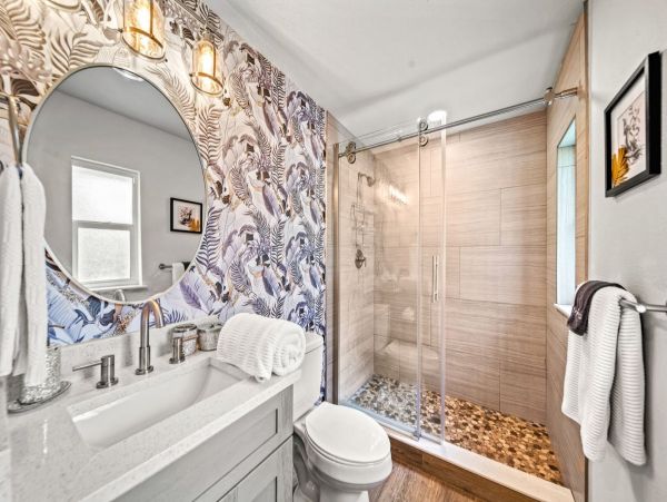 Your Idyllic Siesta Key Retreat Short Walk to Beach